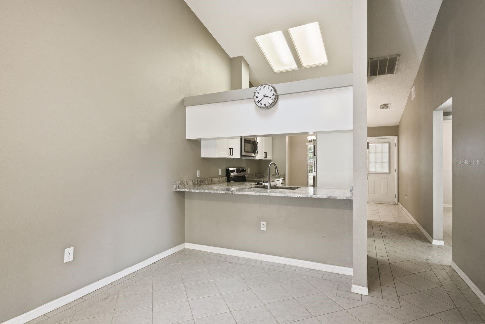 BAYVIEW VILLAS CONDO - Residential Lease