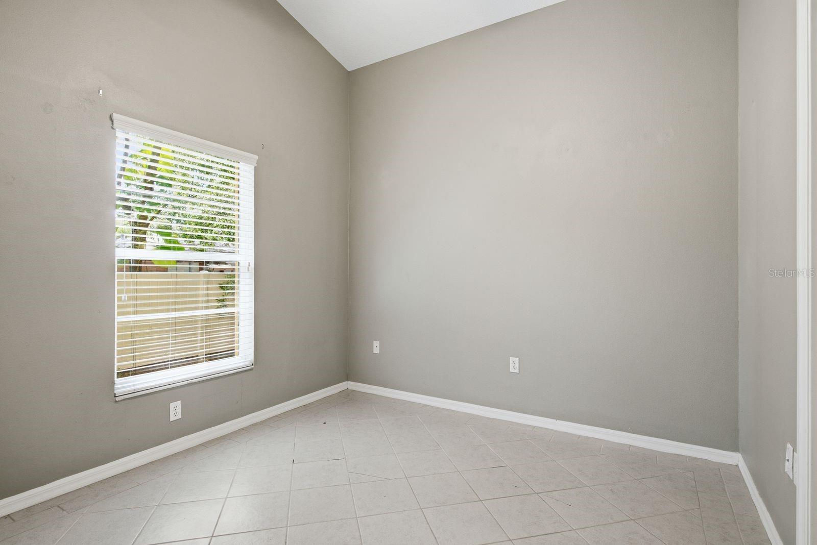 BAYVIEW VILLAS CONDO - Residential Lease