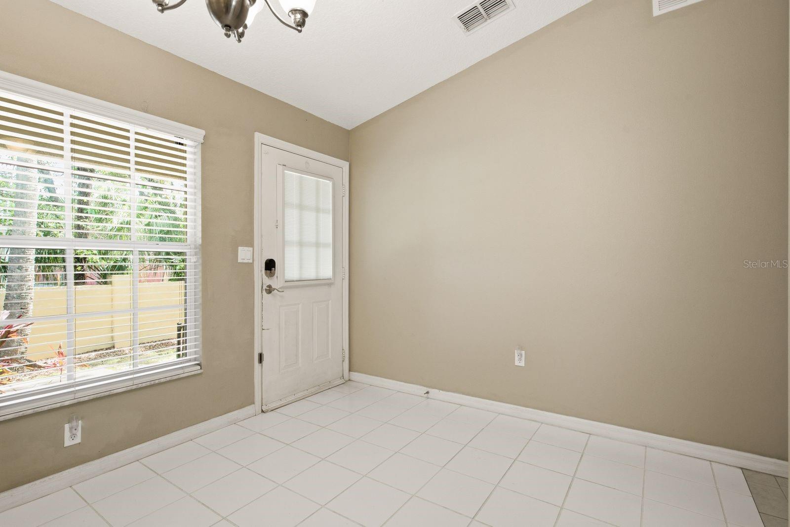 BAYVIEW VILLAS CONDO - Residential Lease