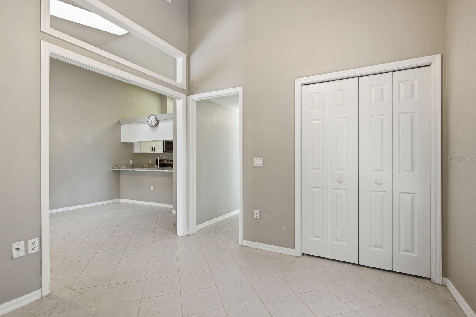 BAYVIEW VILLAS CONDO - Residential Lease