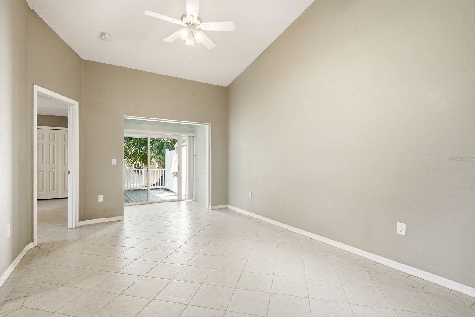 BAYVIEW VILLAS CONDO - Residential Lease