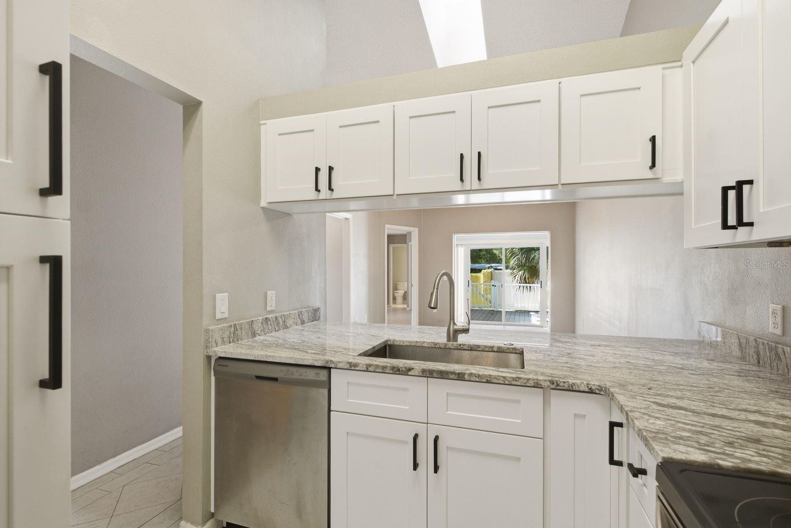 BAYVIEW VILLAS CONDO - Residential Lease