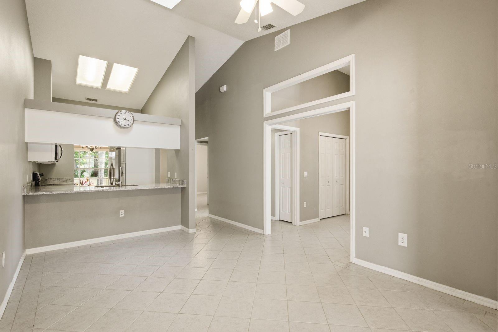 BAYVIEW VILLAS CONDO - Residential Lease