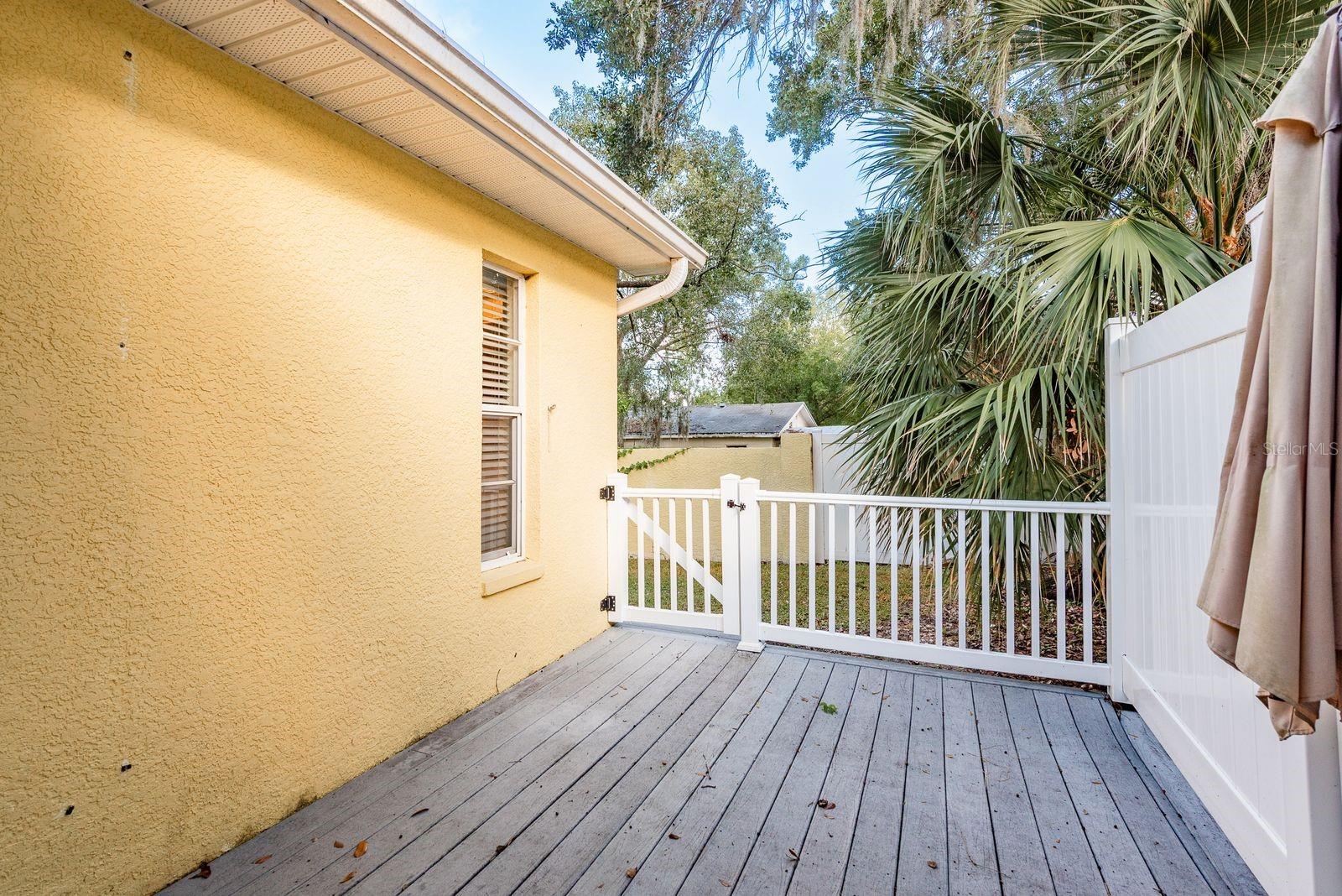 BAYVIEW VILLAS CONDO - Residential Lease