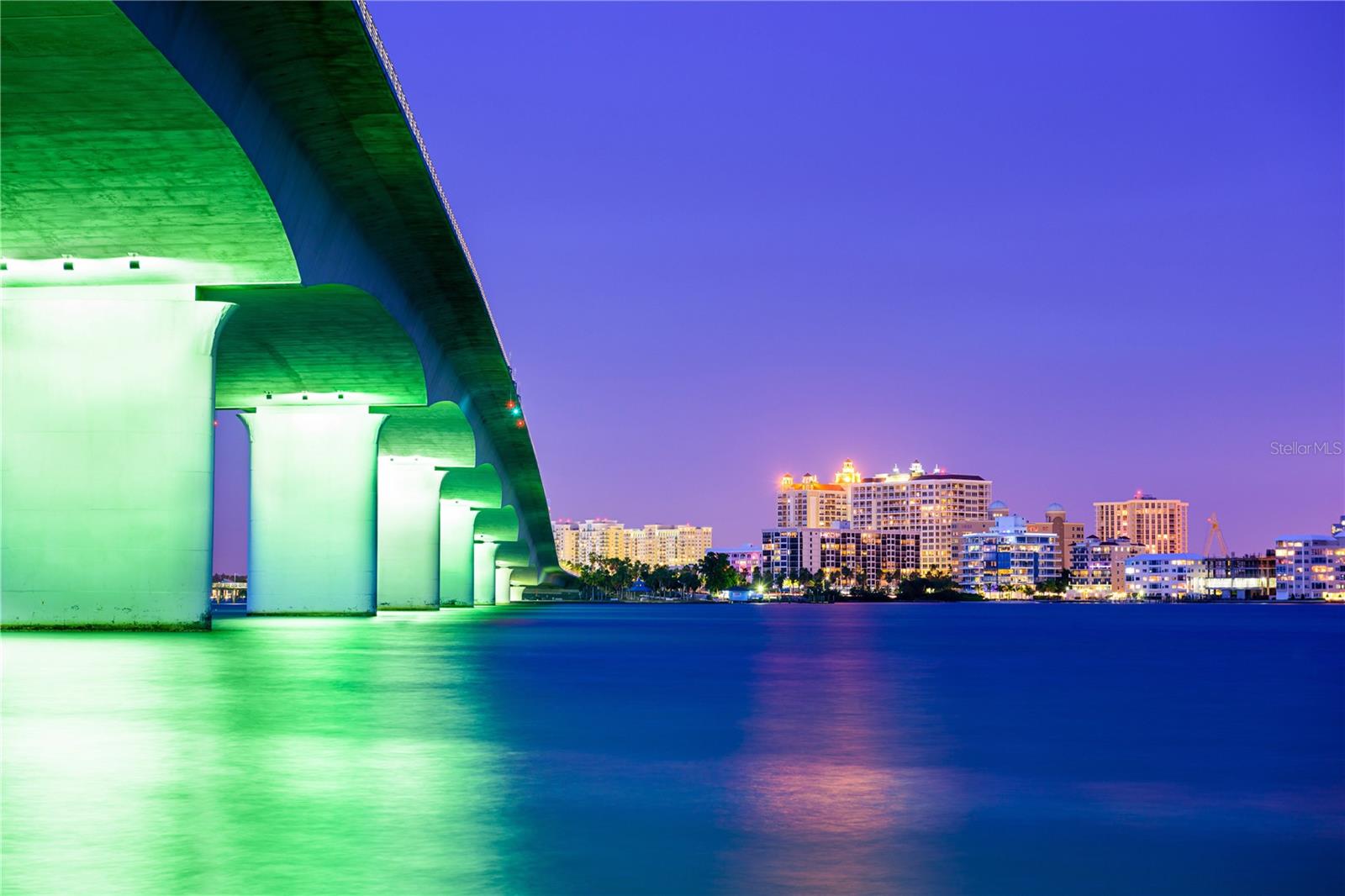 LONGBOAT KEY MOORINGS - Residential