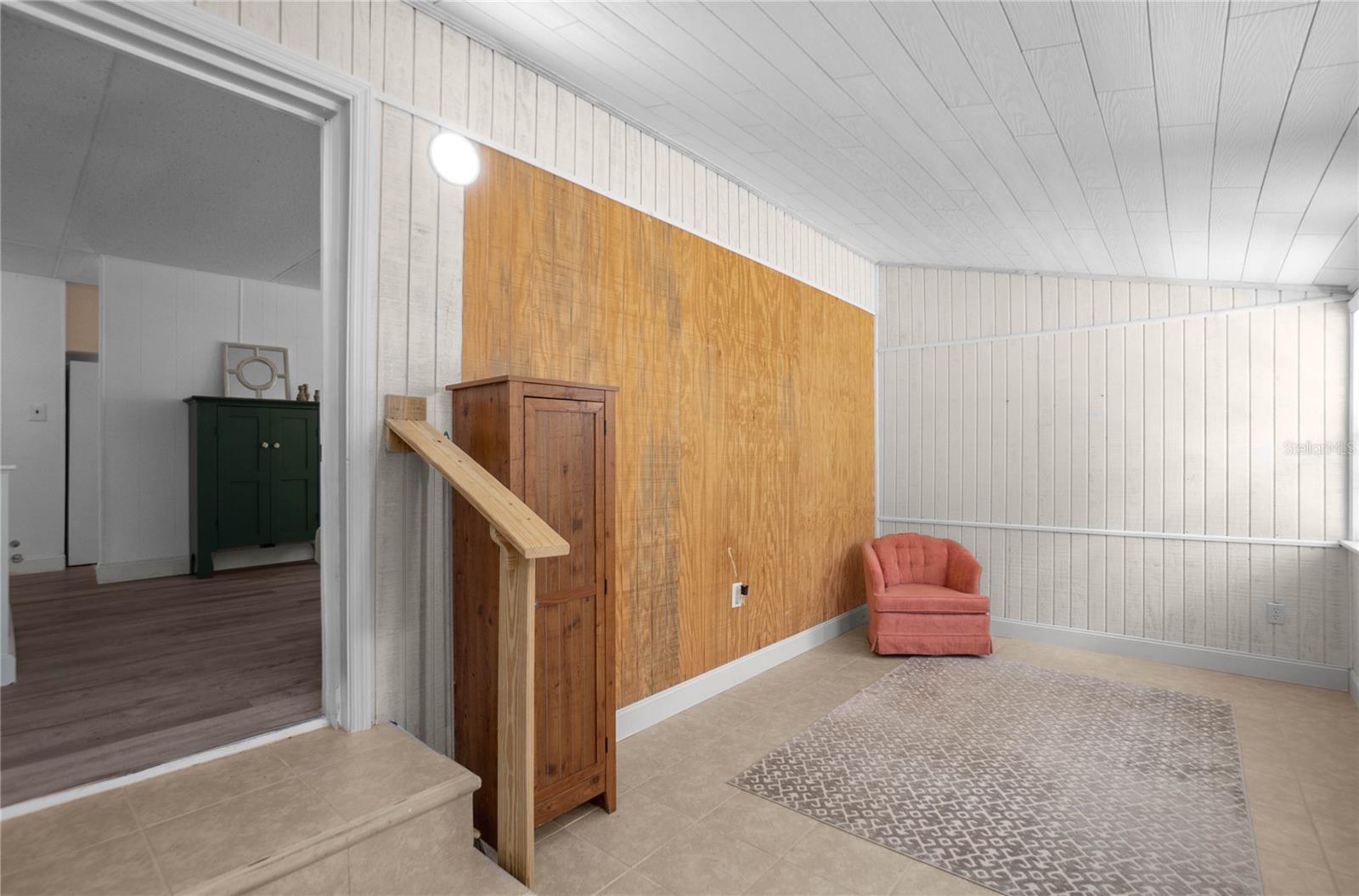 RIVER LAKES MANOR UNIT 01 - Residential