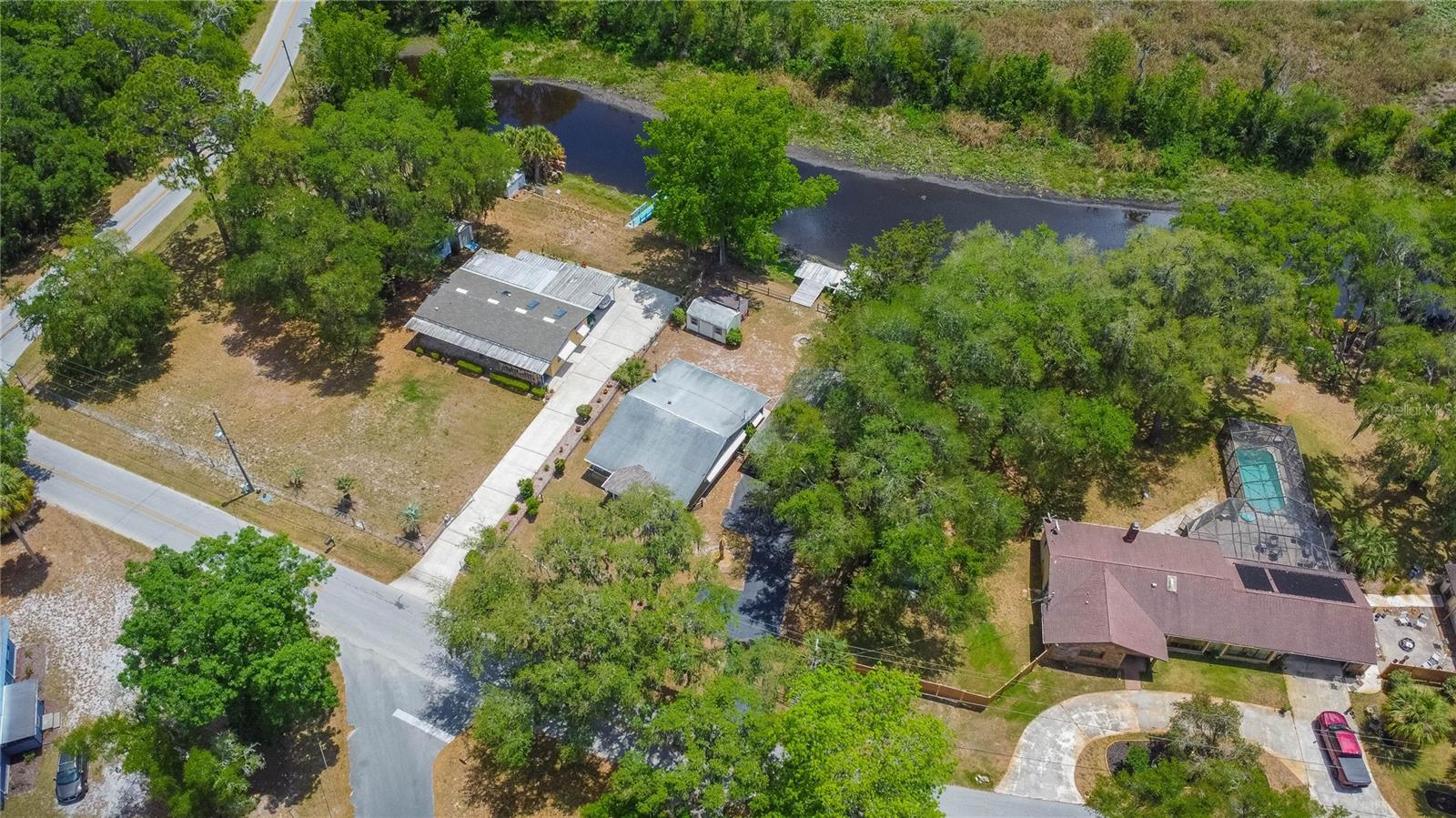 RIVER LAKES MANOR UNIT 01 - Residential