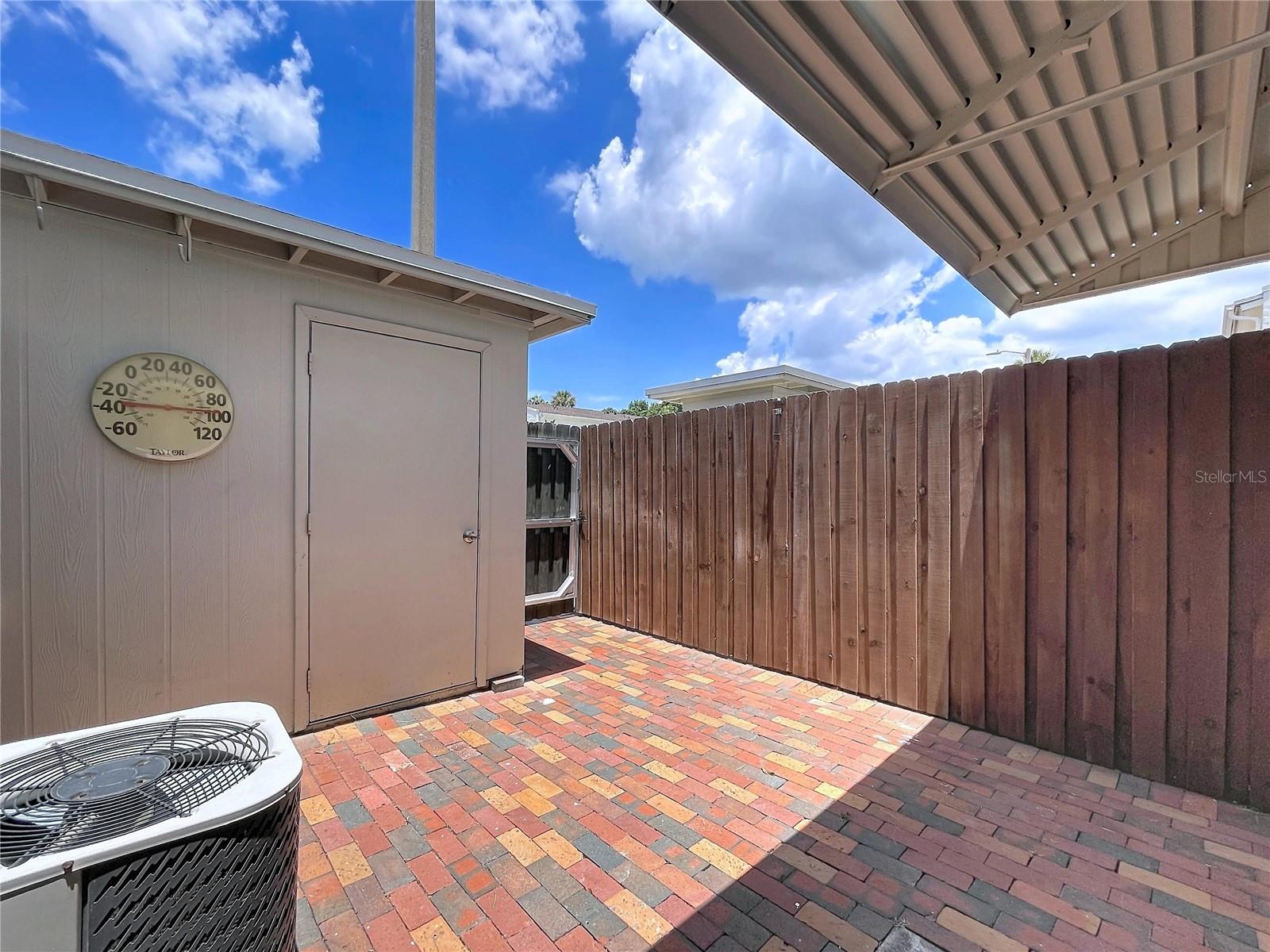 TAMPA VILLAS SOUTH UNIT 1 - Residential