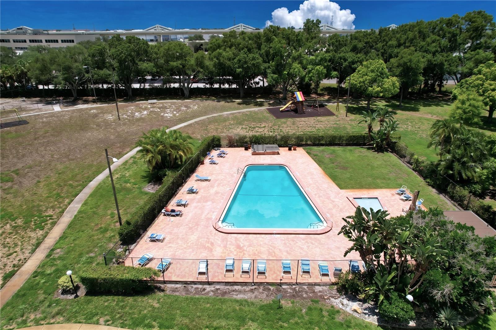 TAMPA VILLAS SOUTH UNIT 1 - Residential