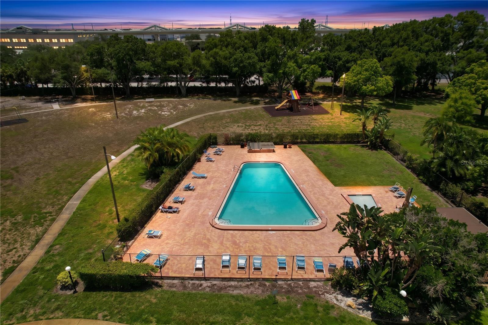 TAMPA VILLAS SOUTH UNIT 1 - Residential