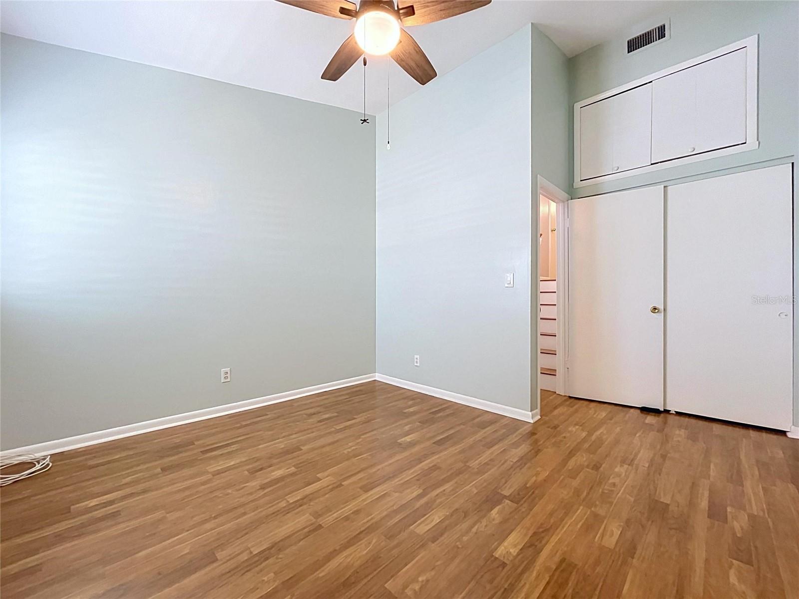 TAMPA VILLAS SOUTH UNIT 1 - Residential