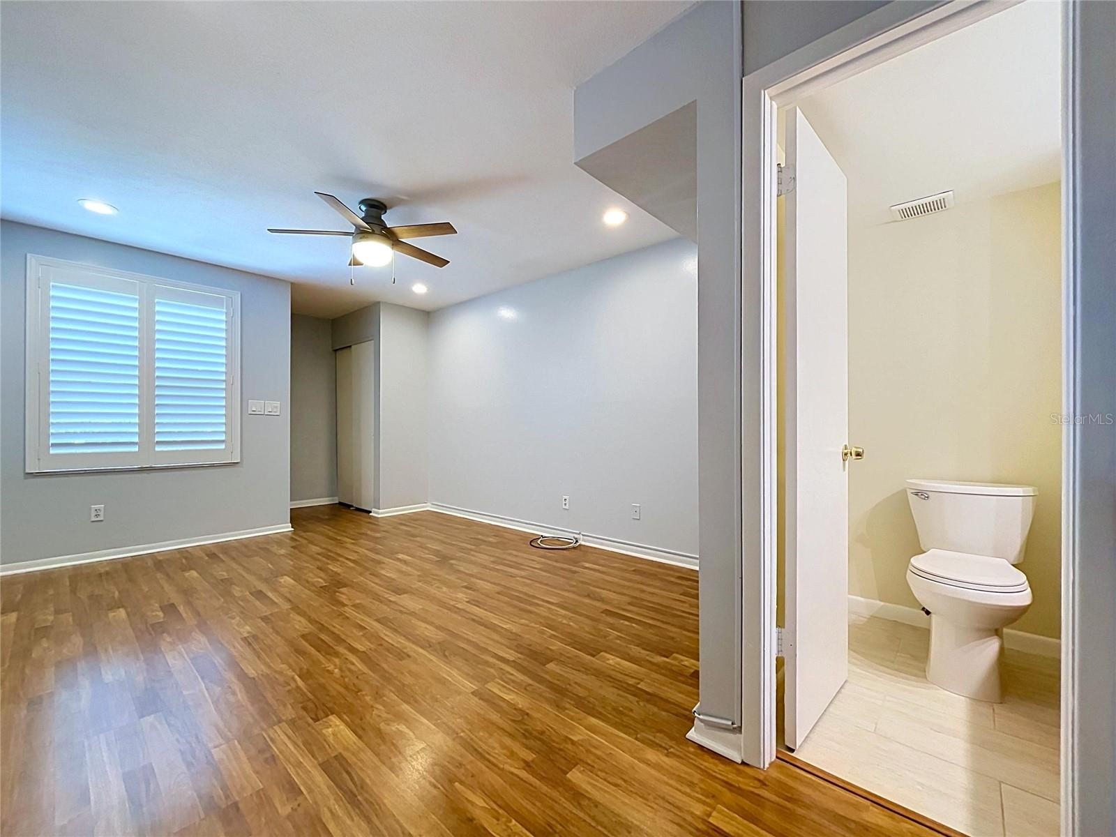 TAMPA VILLAS SOUTH UNIT 1 - Residential