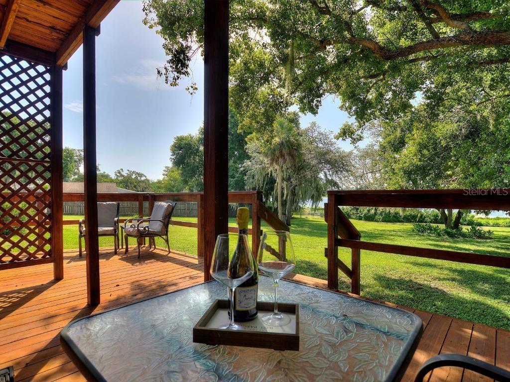 LUCERNE SHORES - Residential