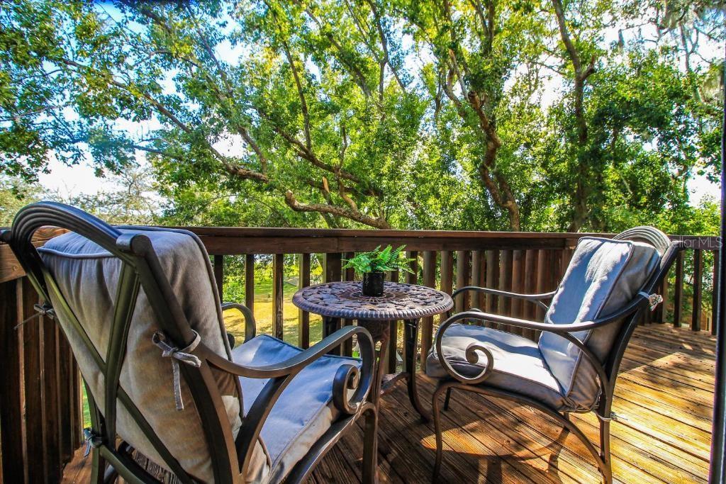 LUCERNE SHORES - Residential