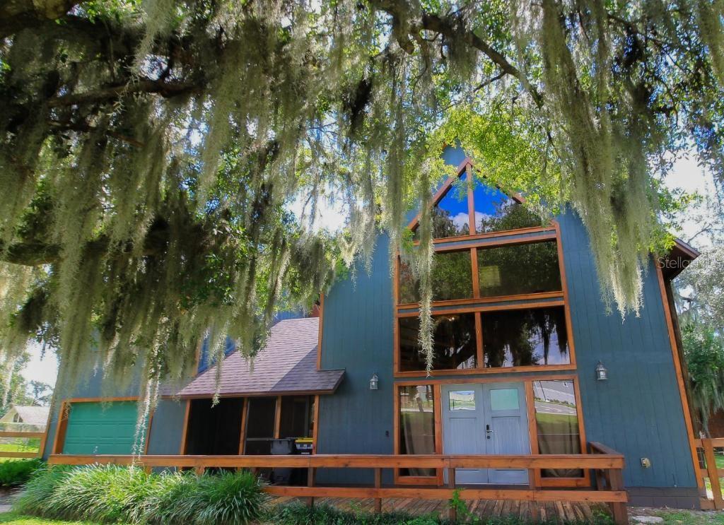 LUCERNE SHORES - Residential