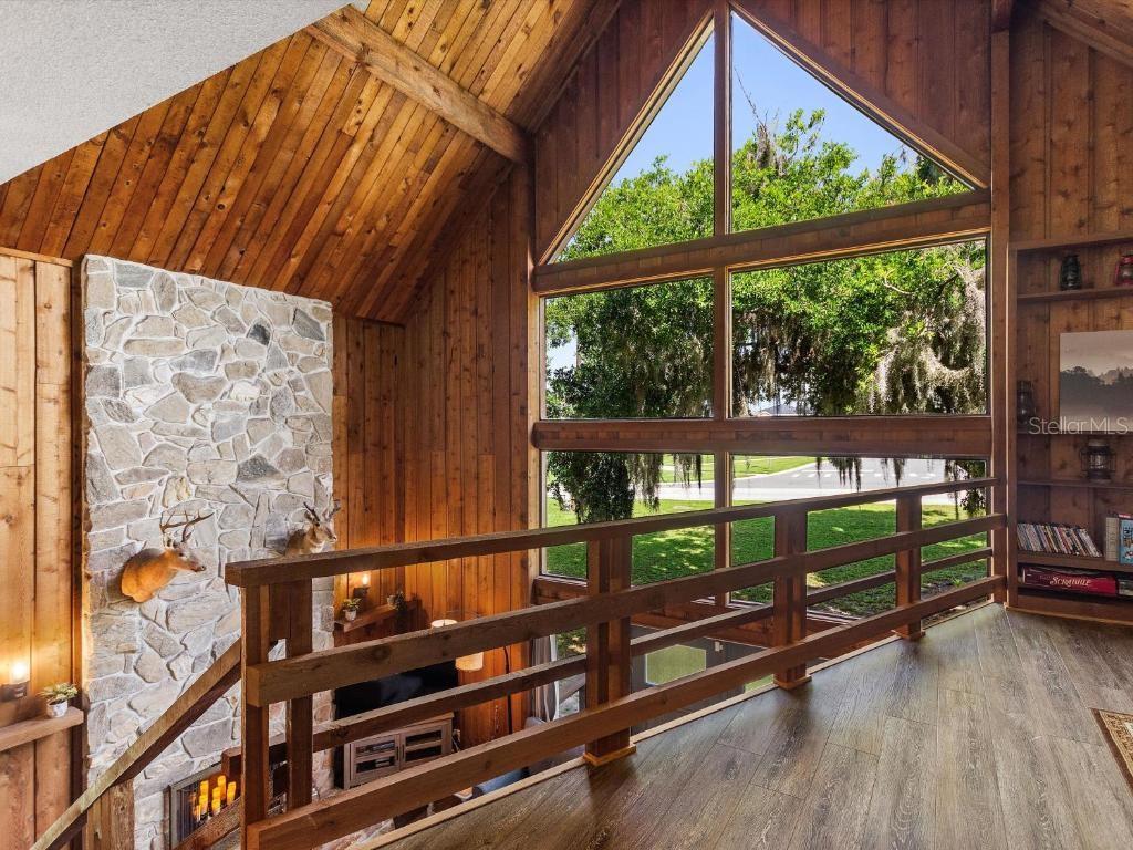 LUCERNE SHORES - Residential