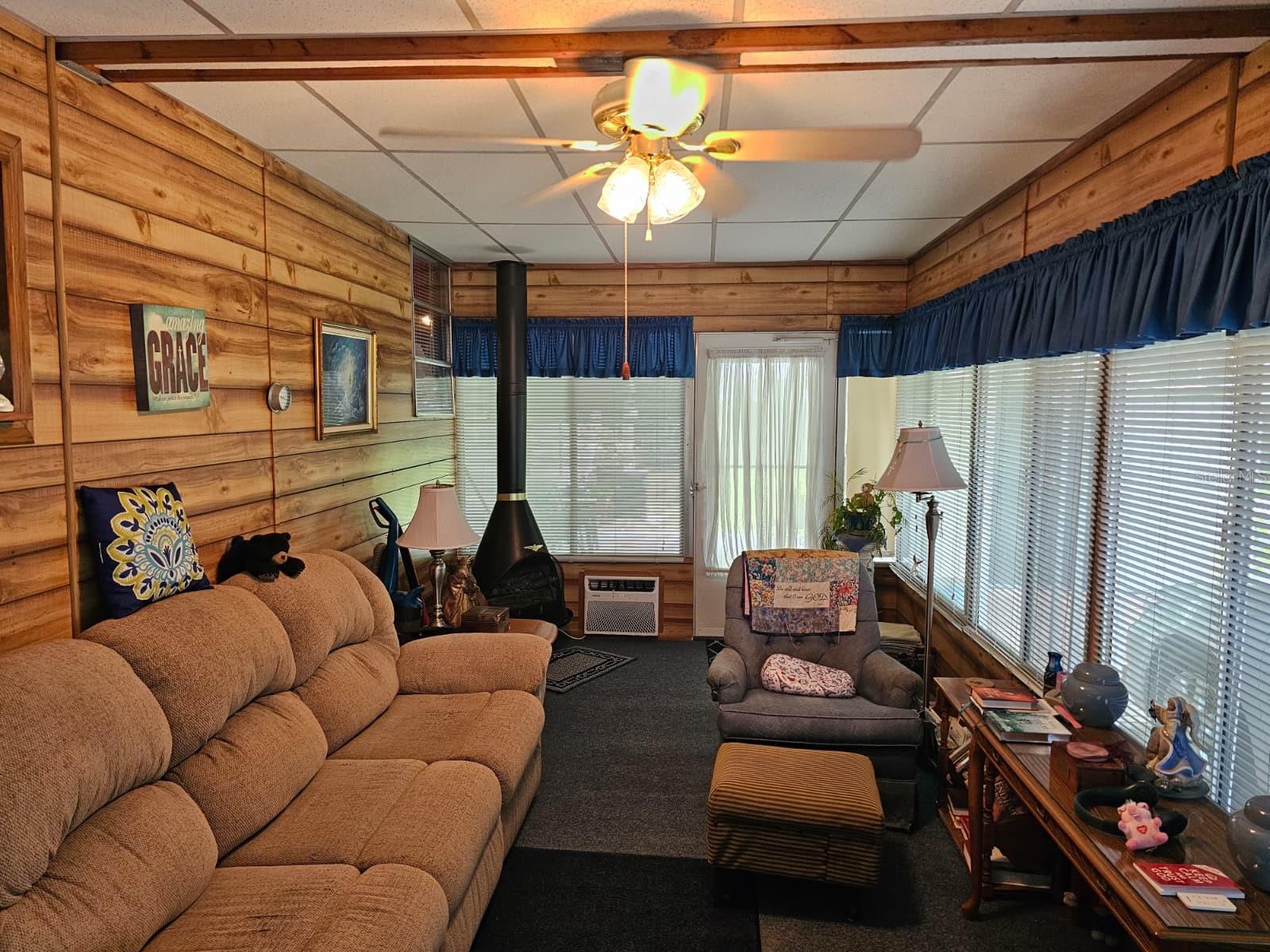 BREEZEWOOD ESTATE - Residential