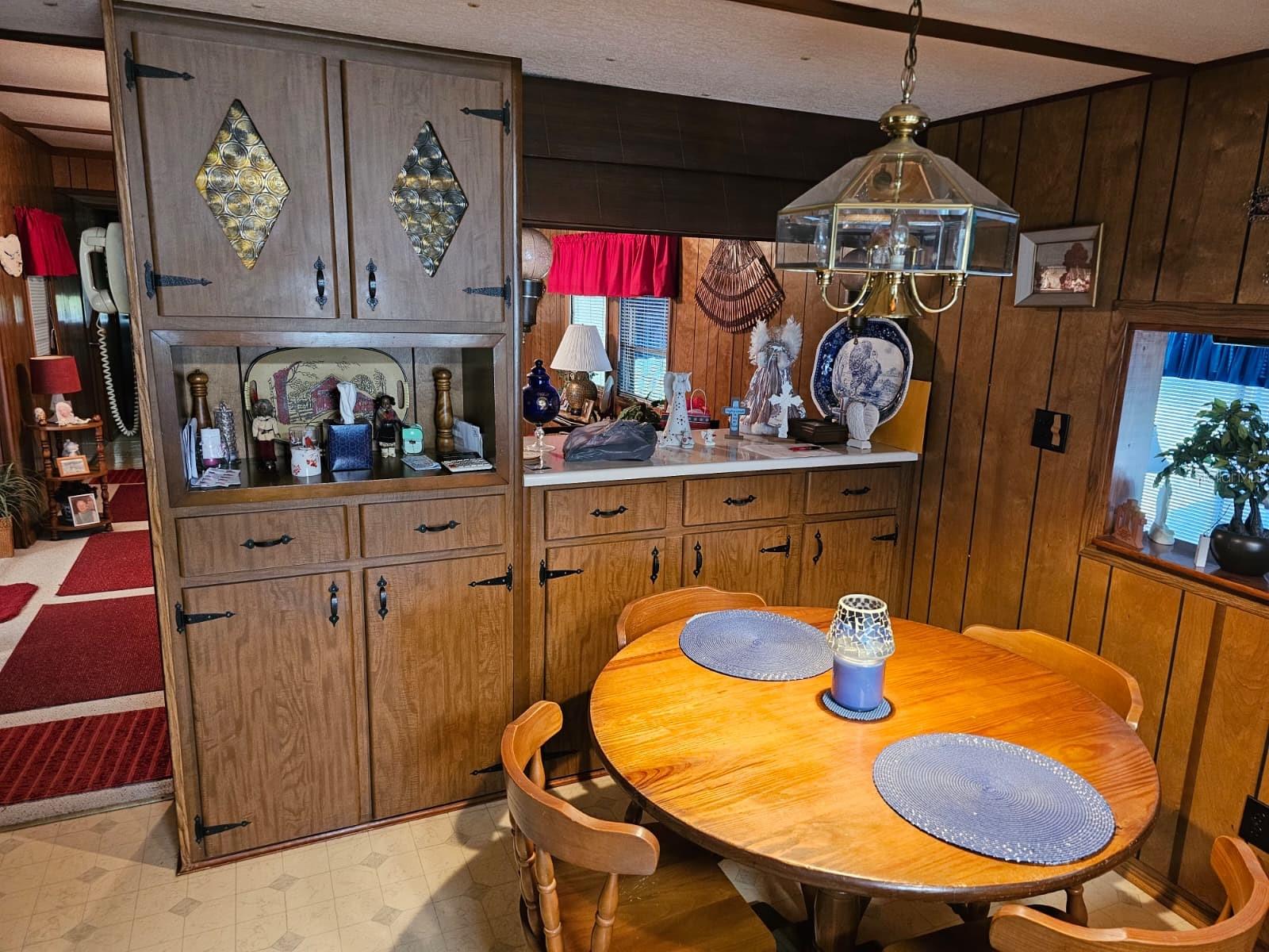 BREEZEWOOD ESTATE - Residential