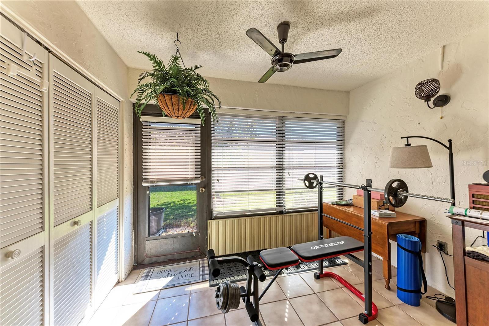 BAYSHORE VILLAGE I - Residential