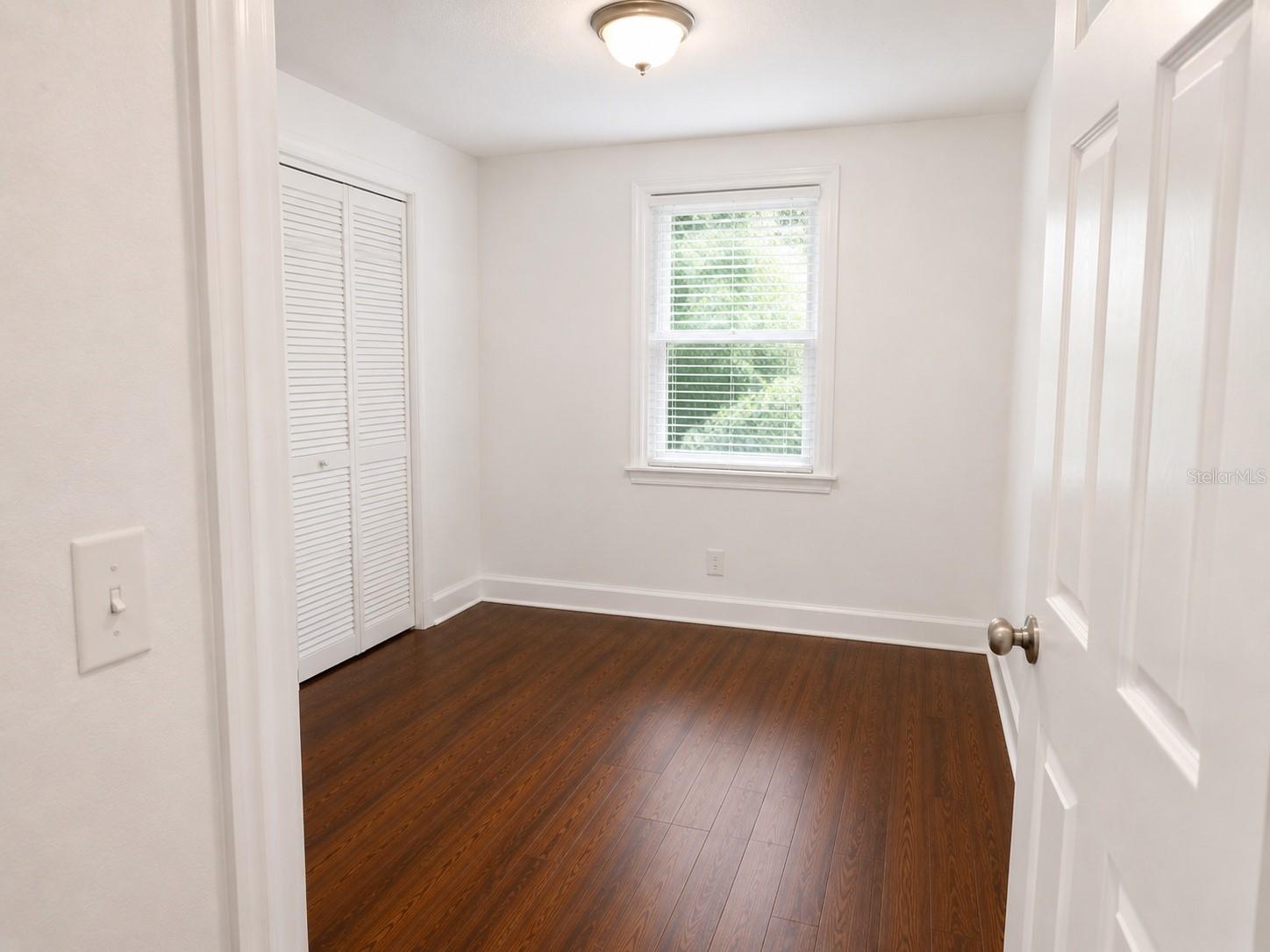 GABLES AT LAKESIDE CONDO - Residential Lease