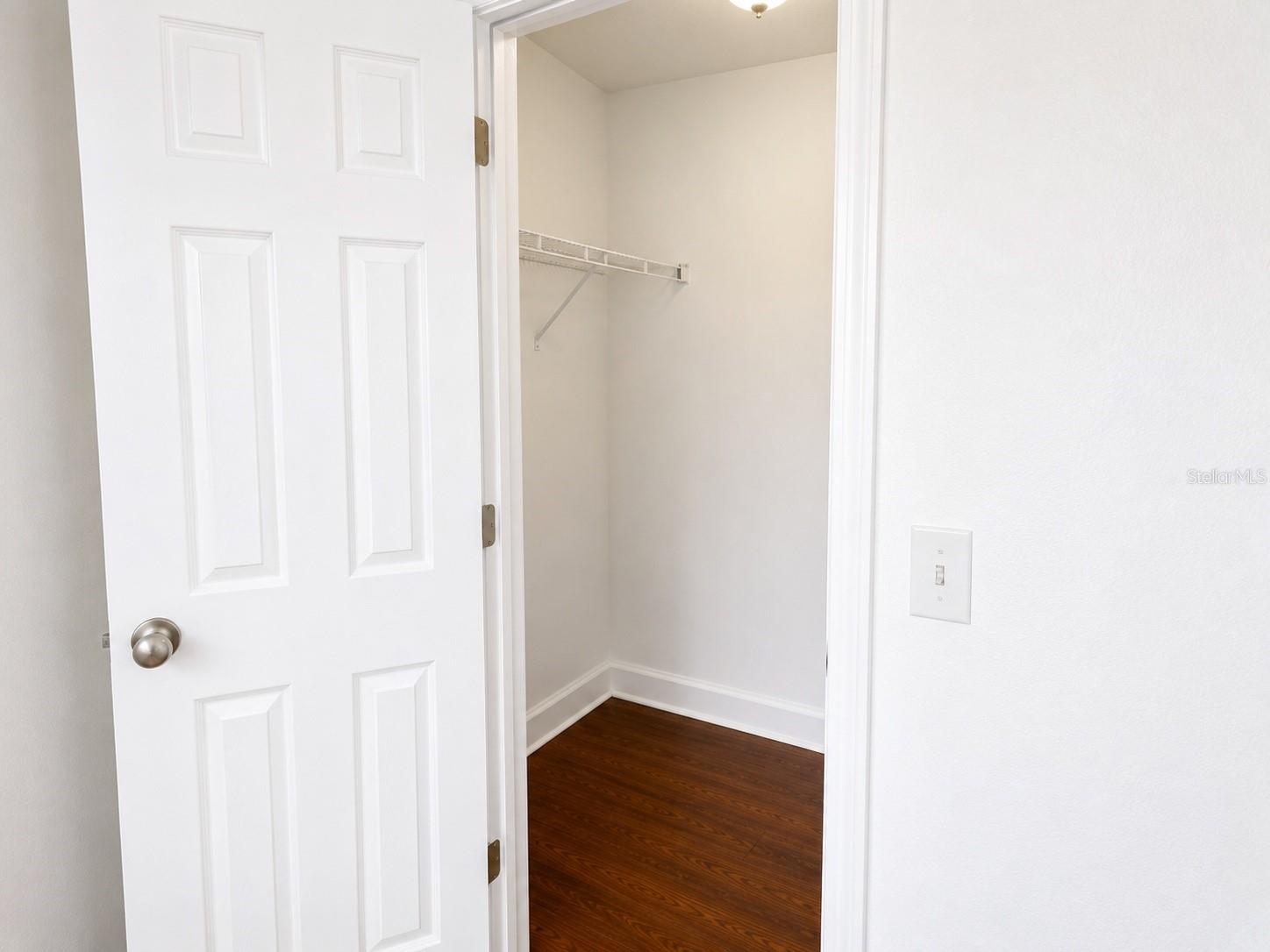 GABLES AT LAKESIDE CONDO - Residential Lease