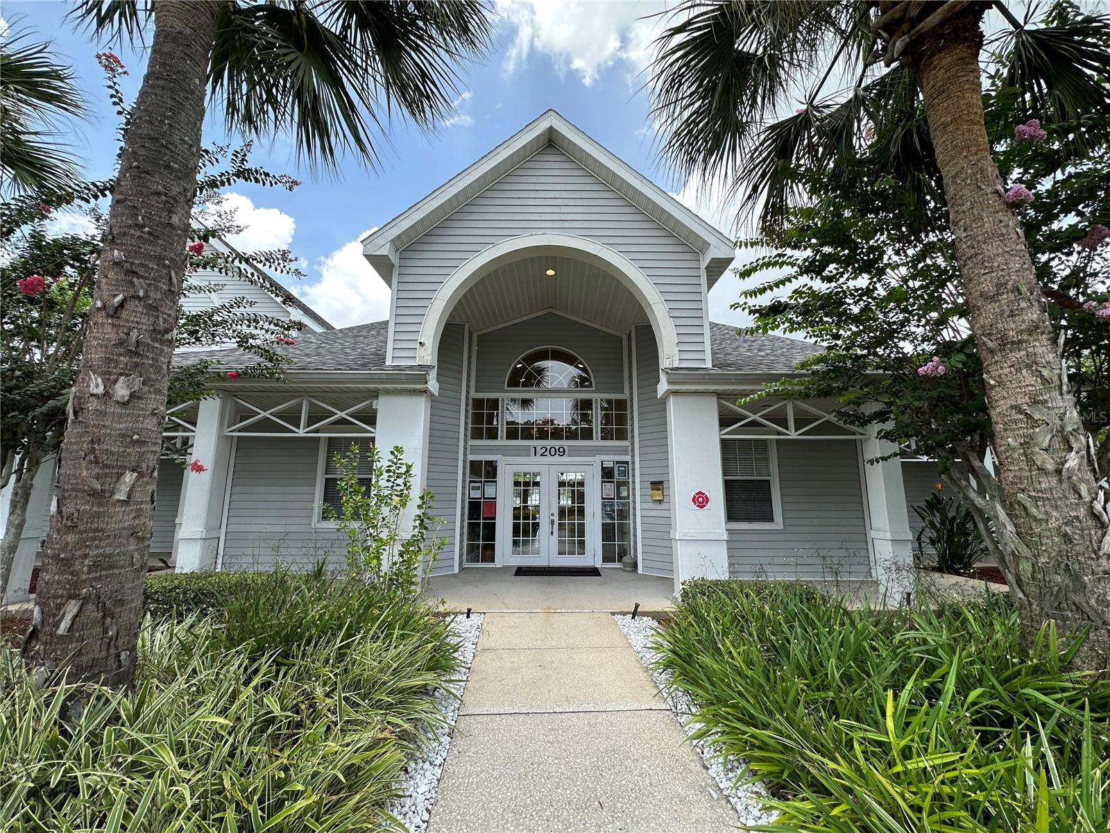 GABLES AT LAKESIDE CONDO - Residential Lease