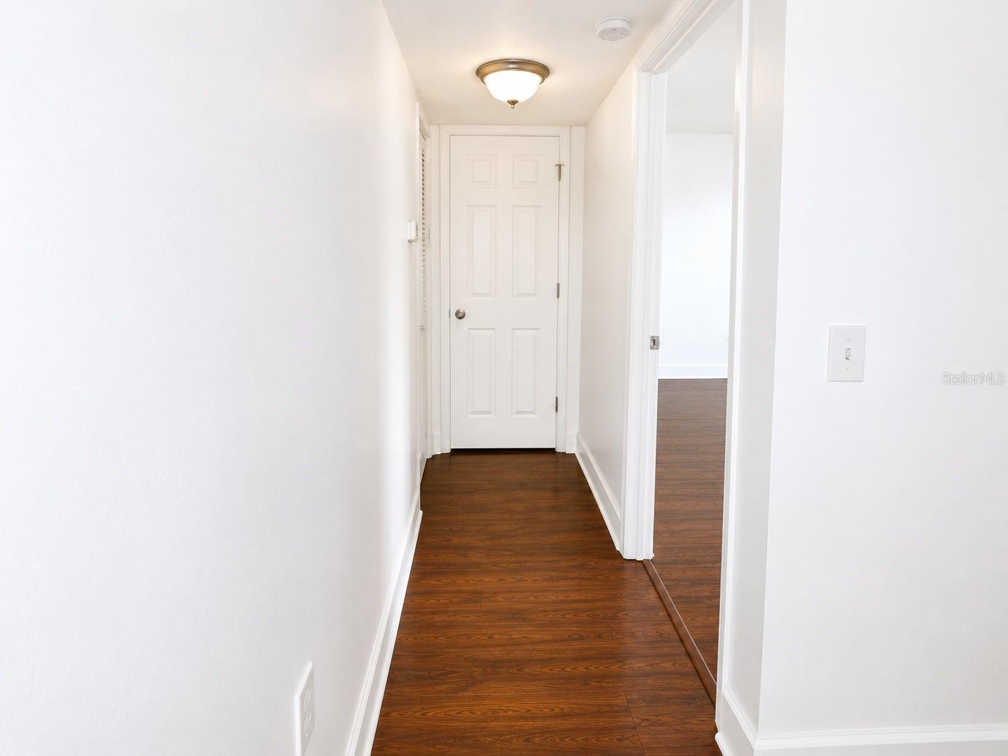 GABLES AT LAKESIDE CONDO - Residential Lease