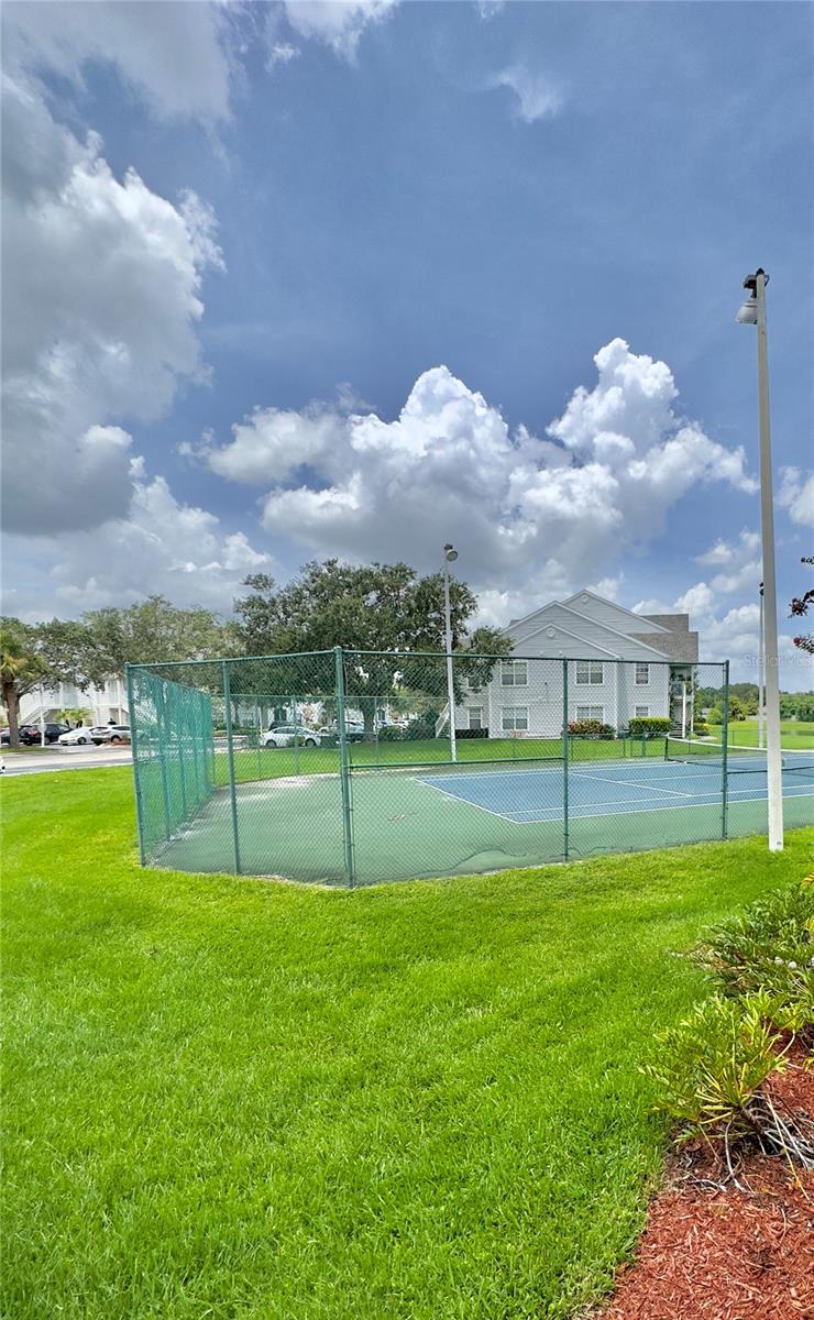 GABLES AT LAKESIDE CONDO - Residential Lease