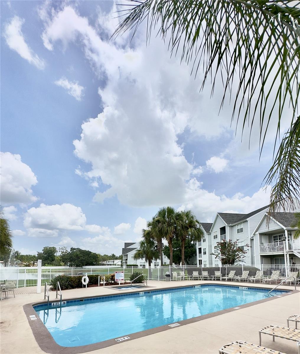 GABLES AT LAKESIDE CONDO - Residential Lease