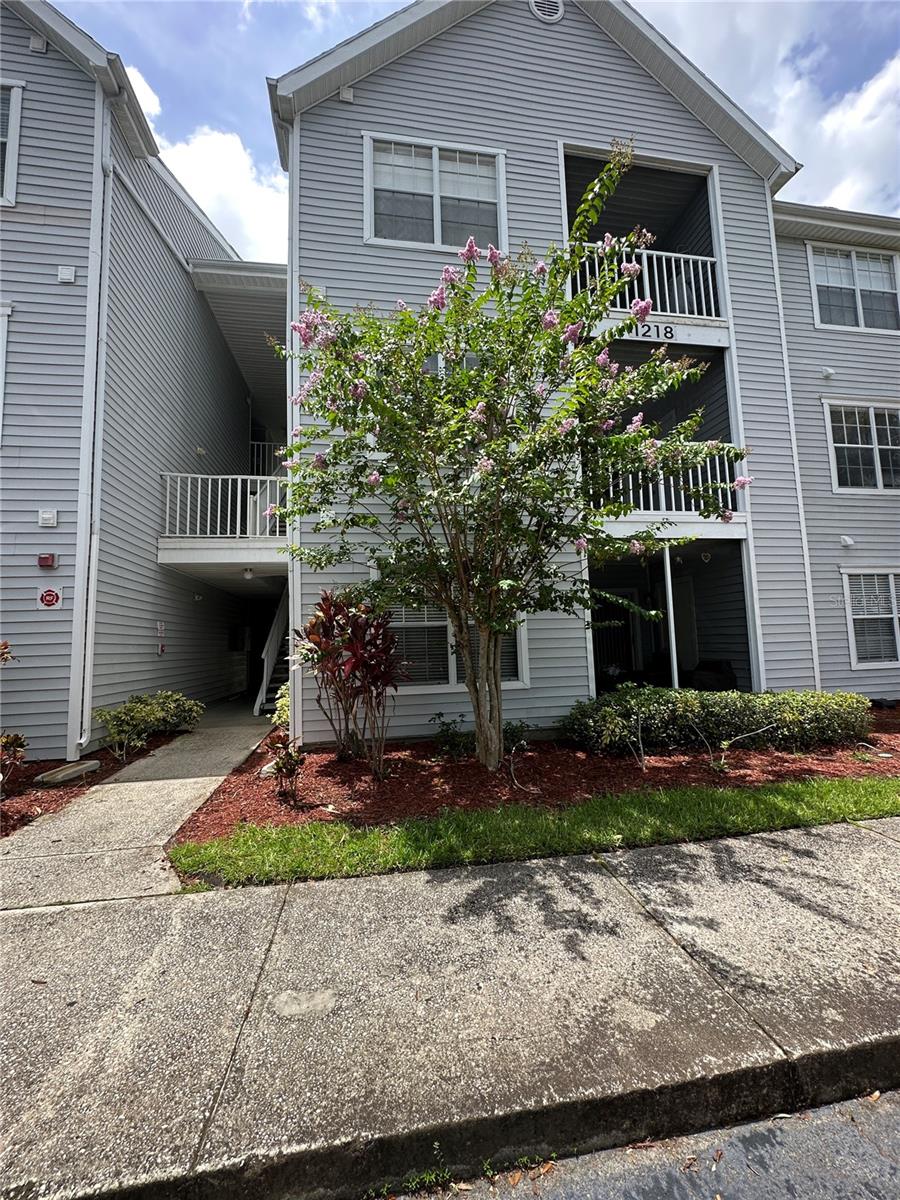 GABLES AT LAKESIDE CONDO - Residential Lease