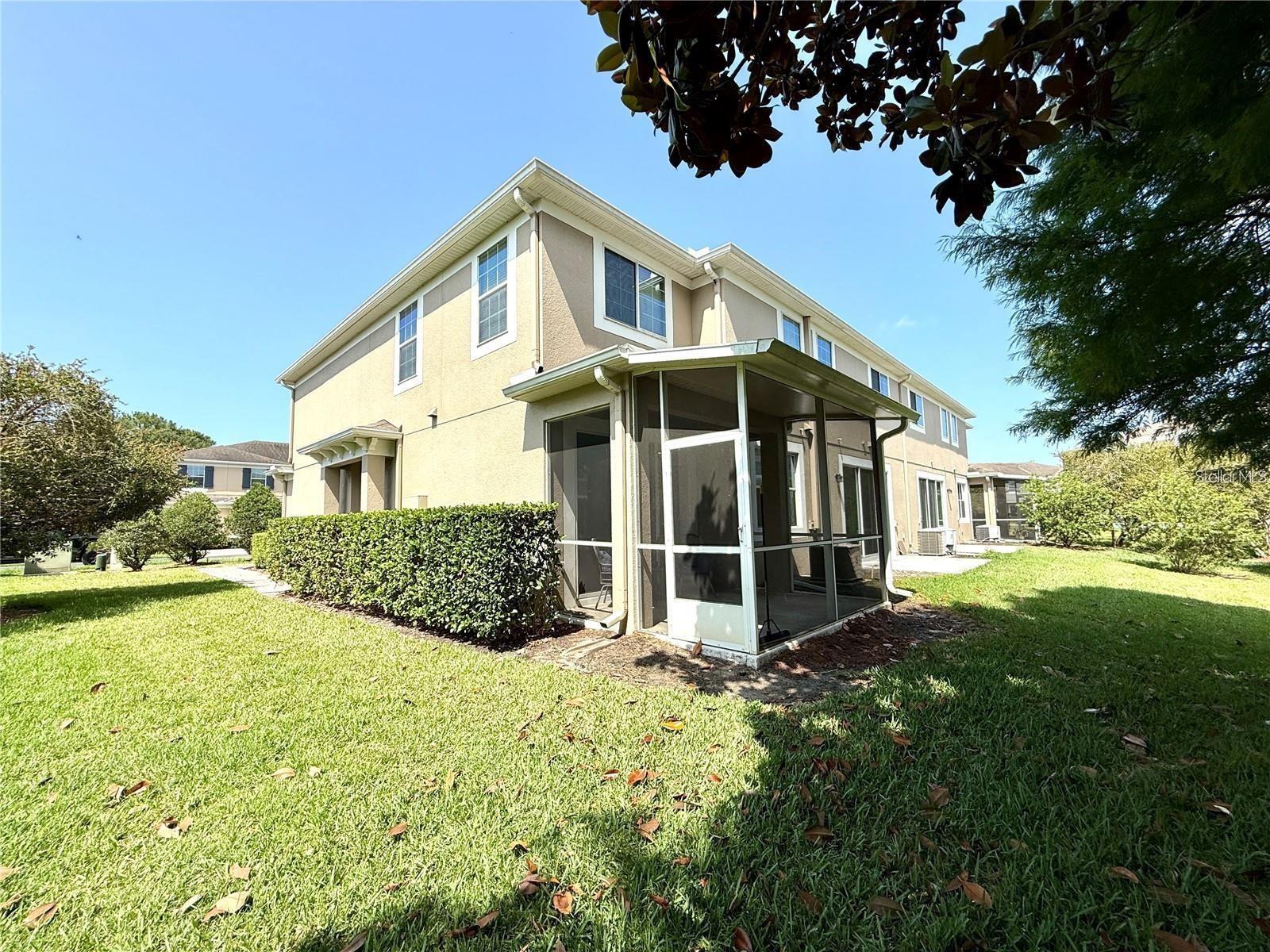RIVERVIEW TWNHMS PH II - Residential Lease