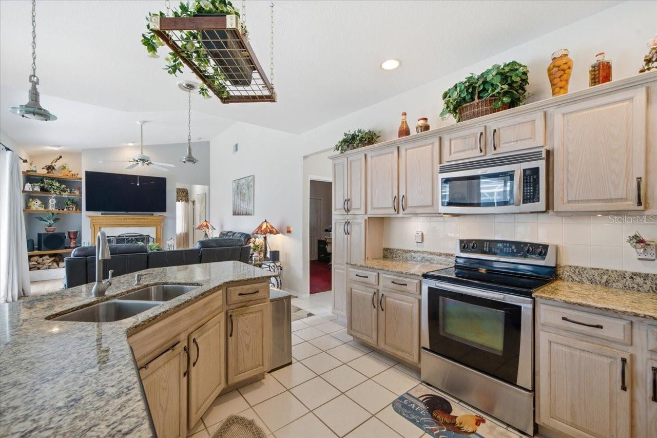 CYPRESS MEADOWS - Residential