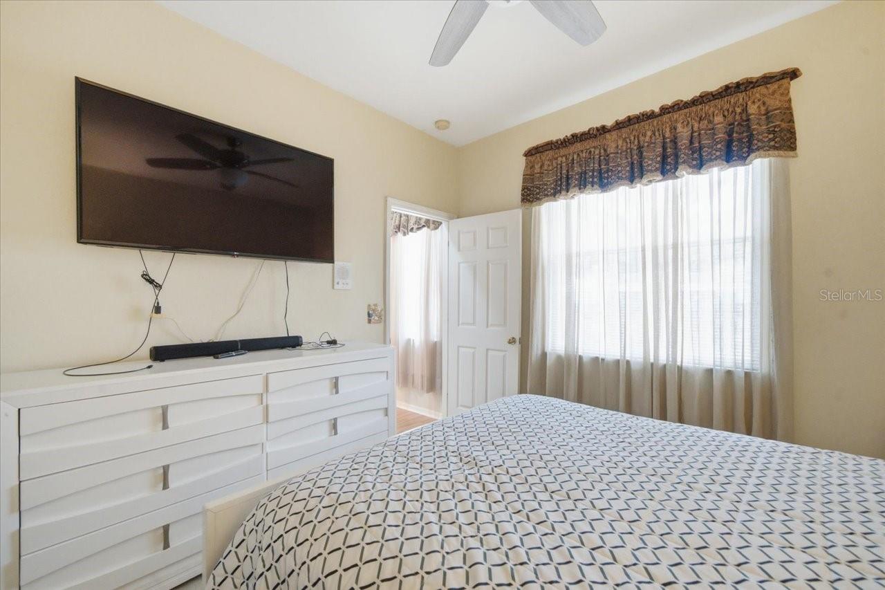 CYPRESS MEADOWS - Residential