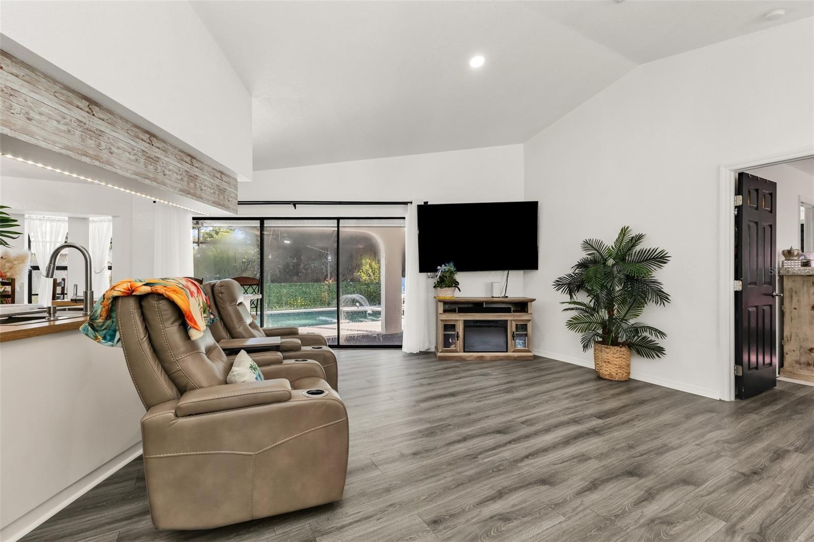 PORT CHARLOTTE SEC 008 - Residential