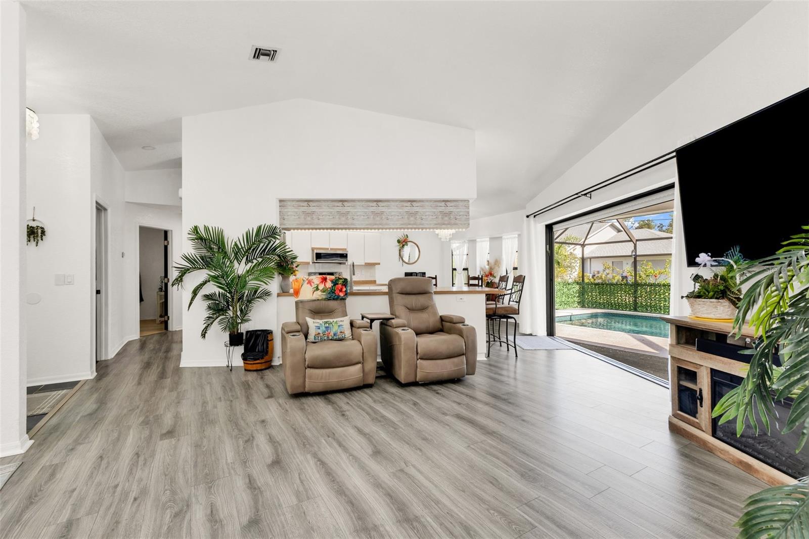 PORT CHARLOTTE SEC 008 - Residential