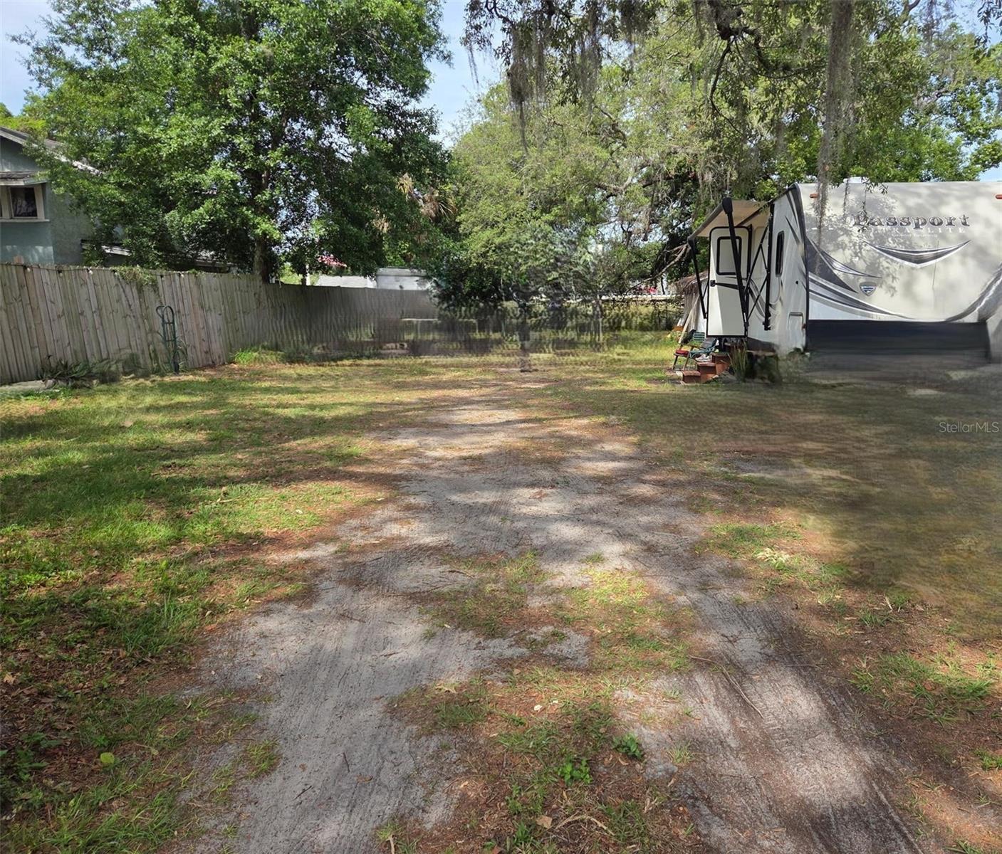 2 properties listed as 1 sale