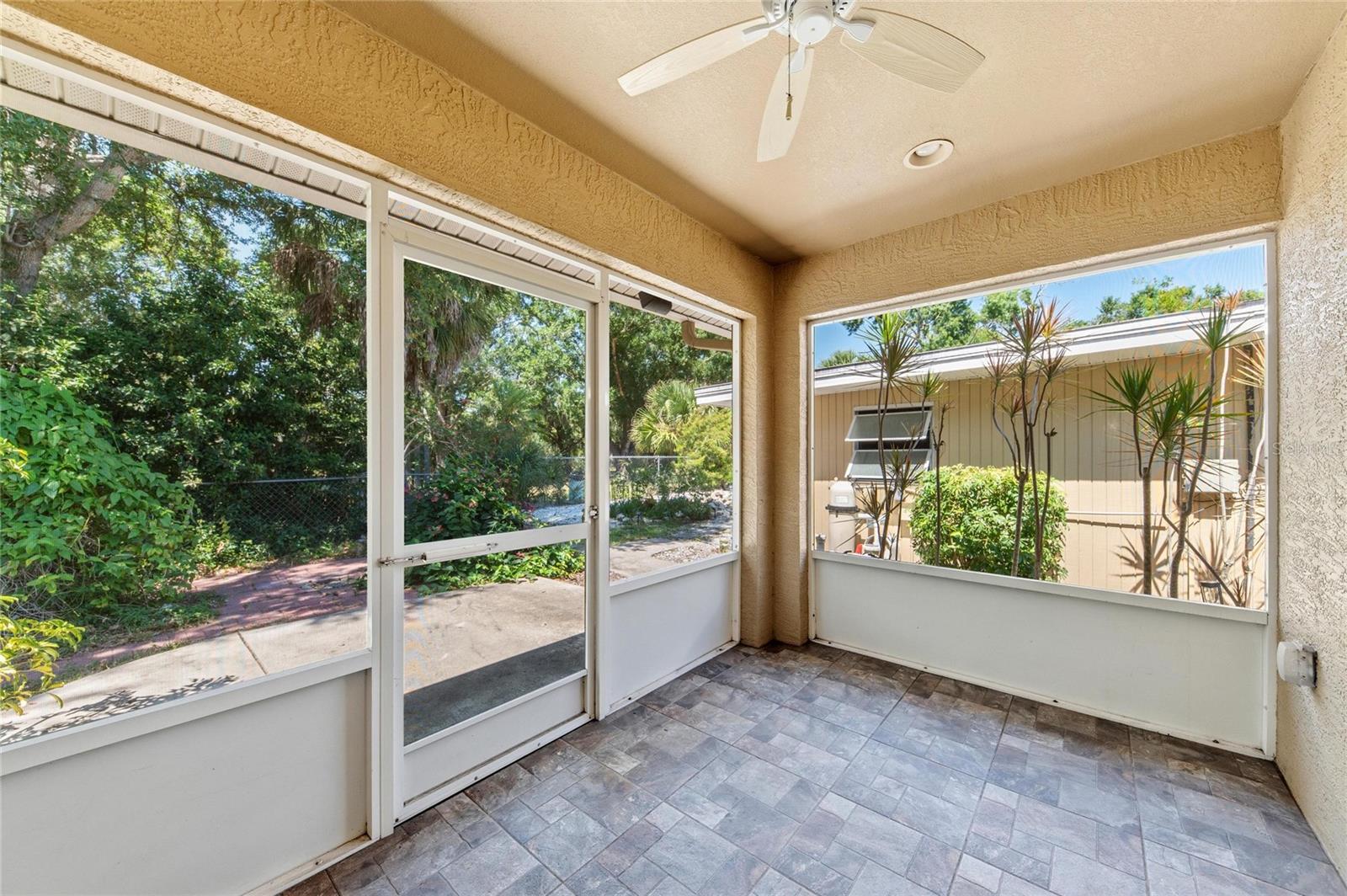 DESOTO ACRES - Residential