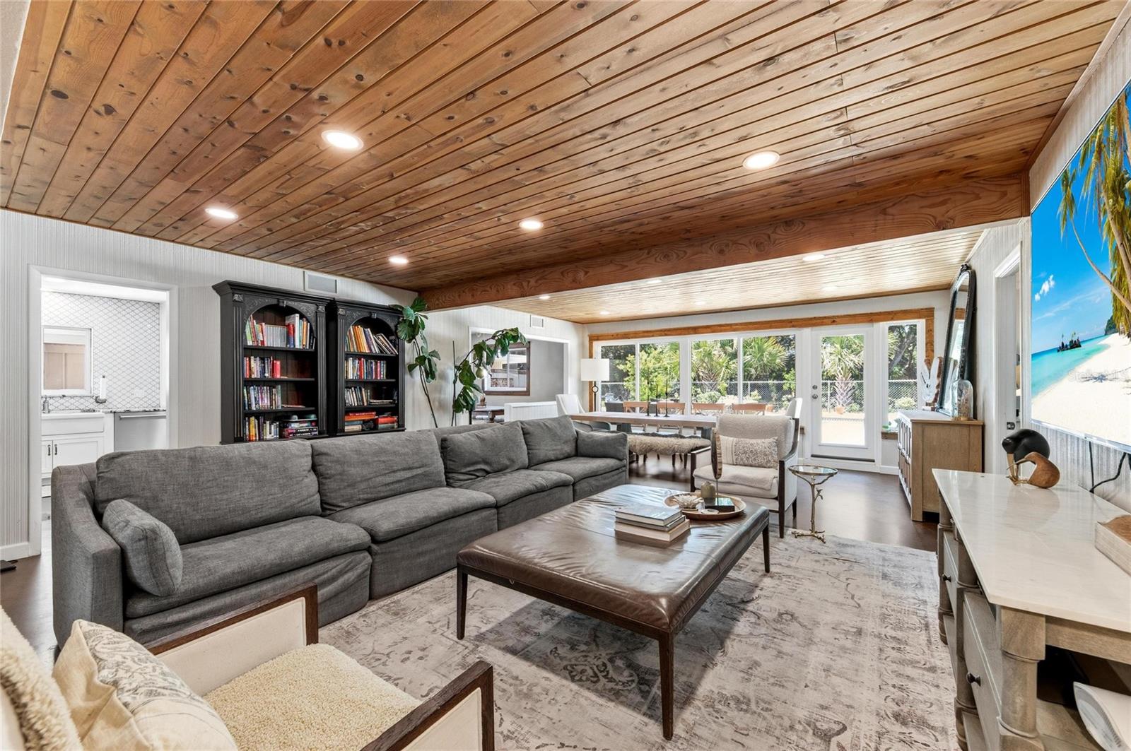 DESOTO ACRES - Residential