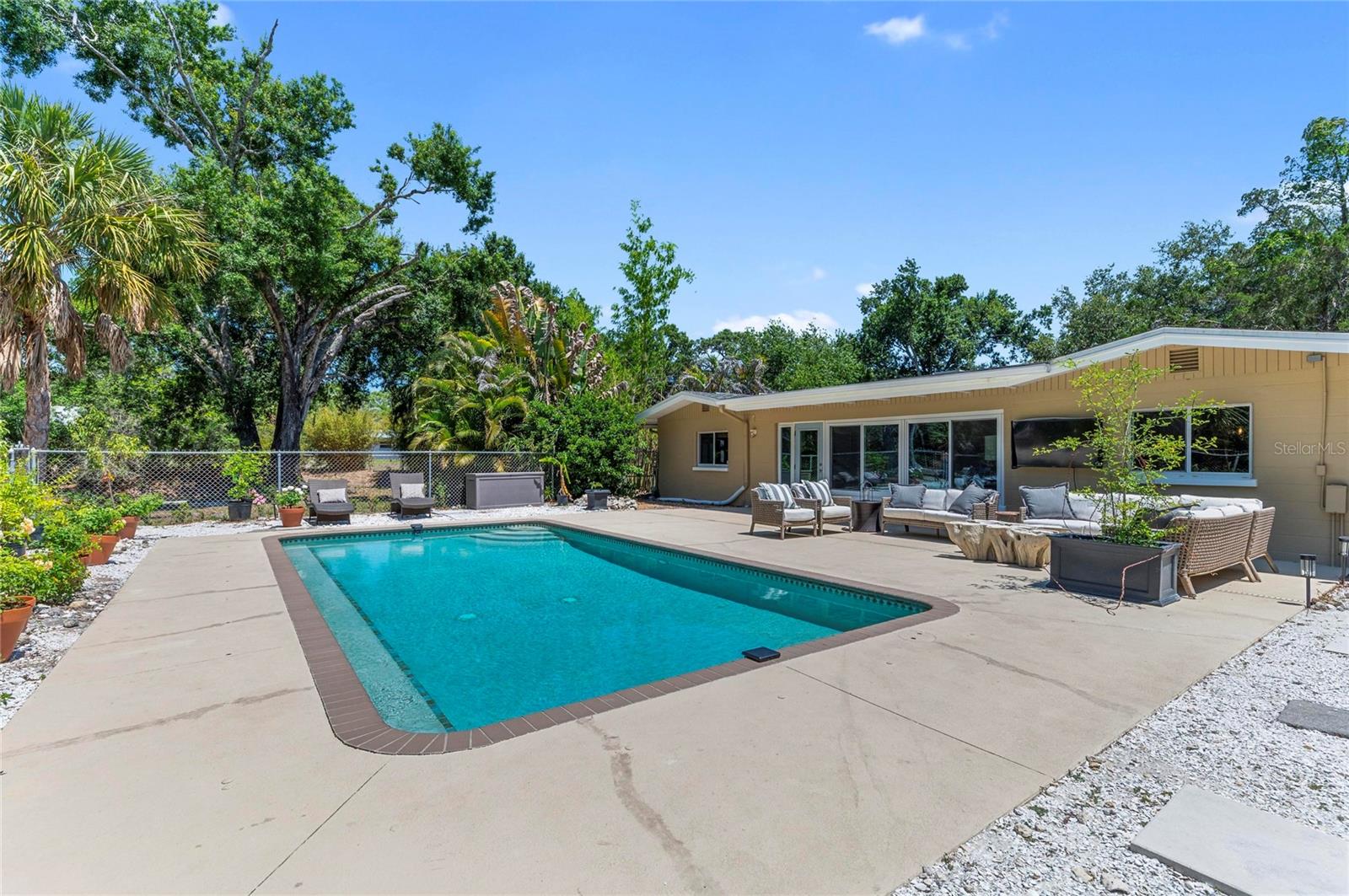 DESOTO ACRES - Residential