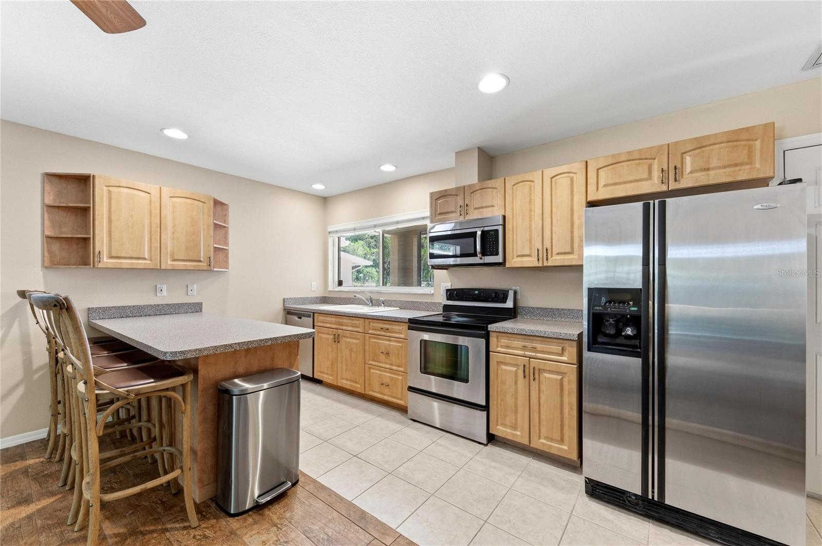 DESOTO ACRES - Residential