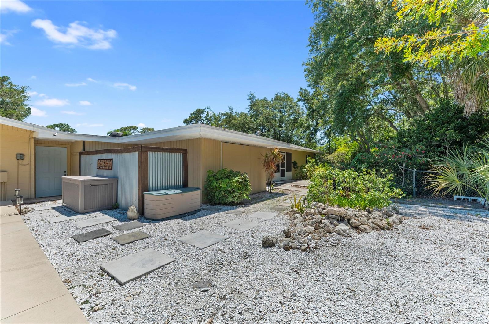 DESOTO ACRES - Residential