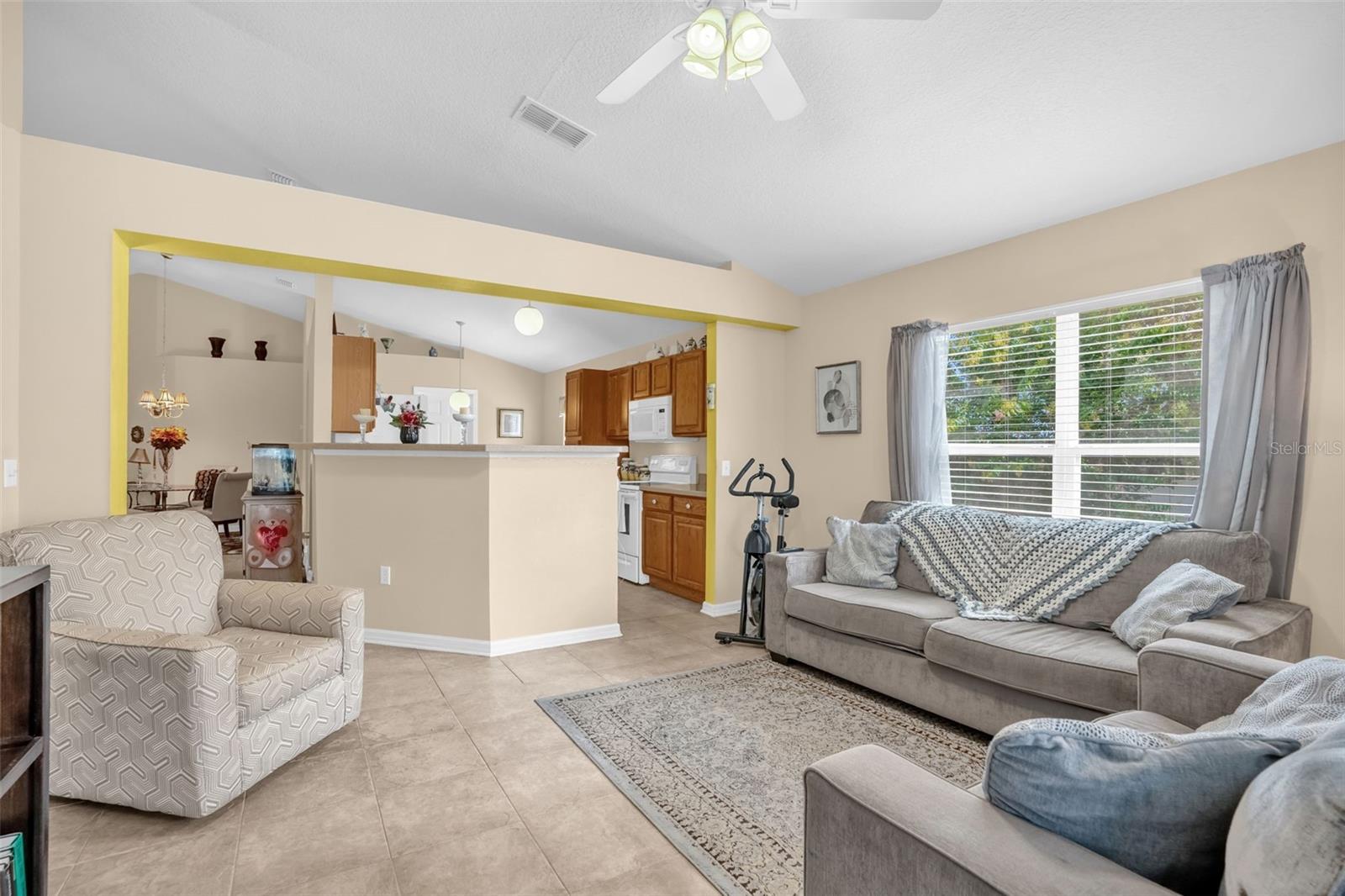 EUSTIS HILLCREST AT LAKE NETTIE - Residential