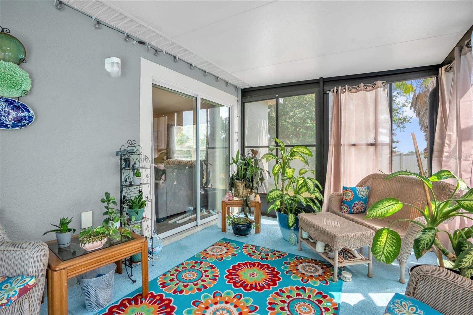EUSTIS HILLCREST AT LAKE NETTIE - Residential
