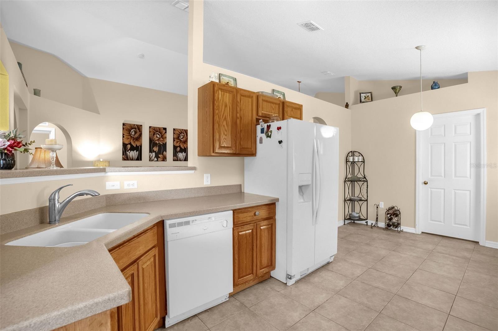 EUSTIS HILLCREST AT LAKE NETTIE - Residential