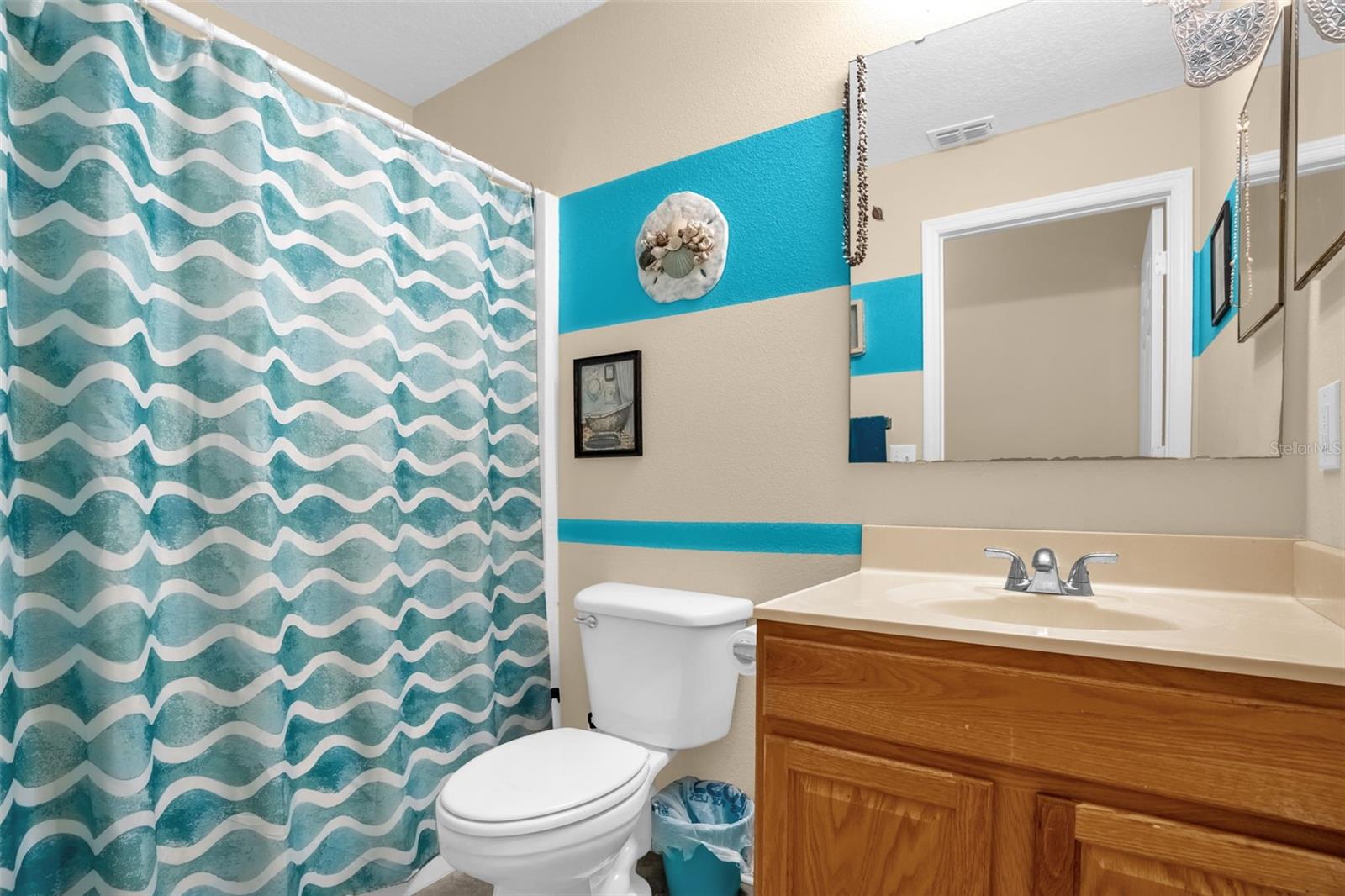EUSTIS HILLCREST AT LAKE NETTIE - Residential