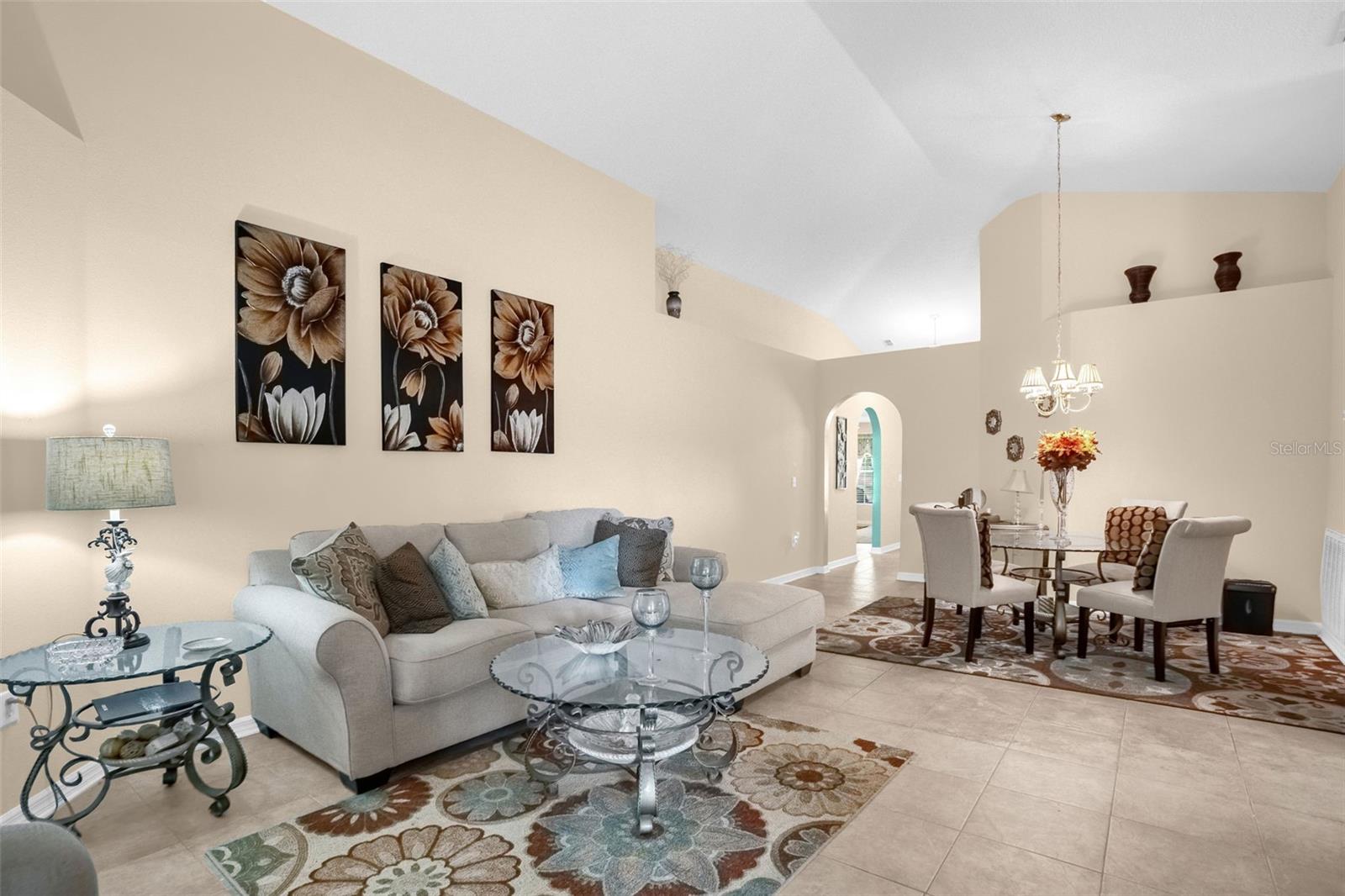 EUSTIS HILLCREST AT LAKE NETTIE - Residential