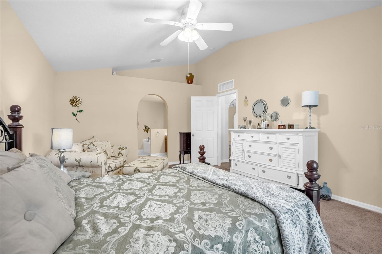 EUSTIS HILLCREST AT LAKE NETTIE - Residential