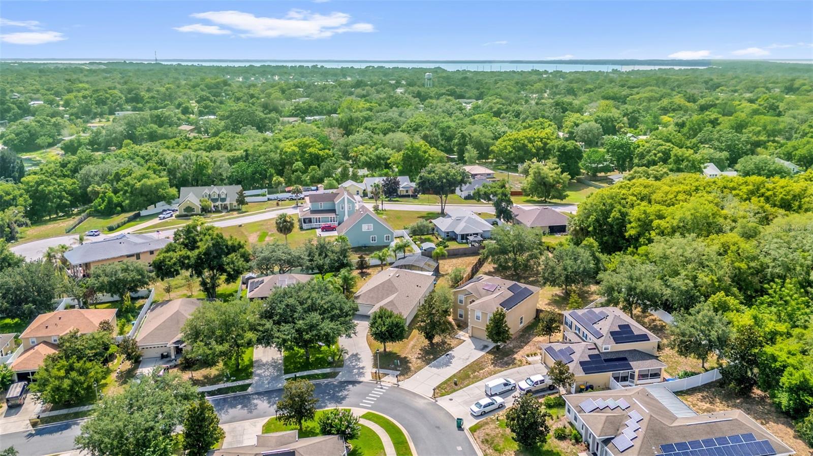 EUSTIS HILLCREST AT LAKE NETTIE - Residential