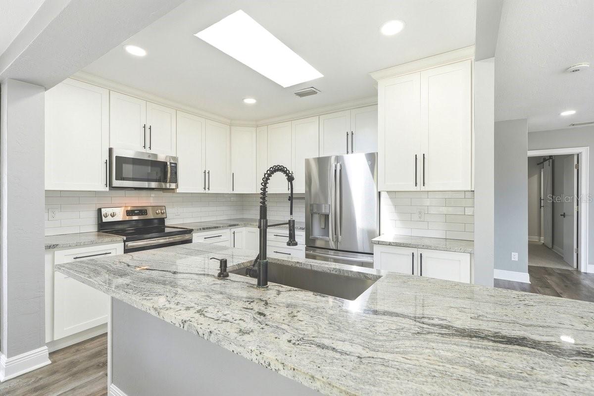 BLAKE - Residential