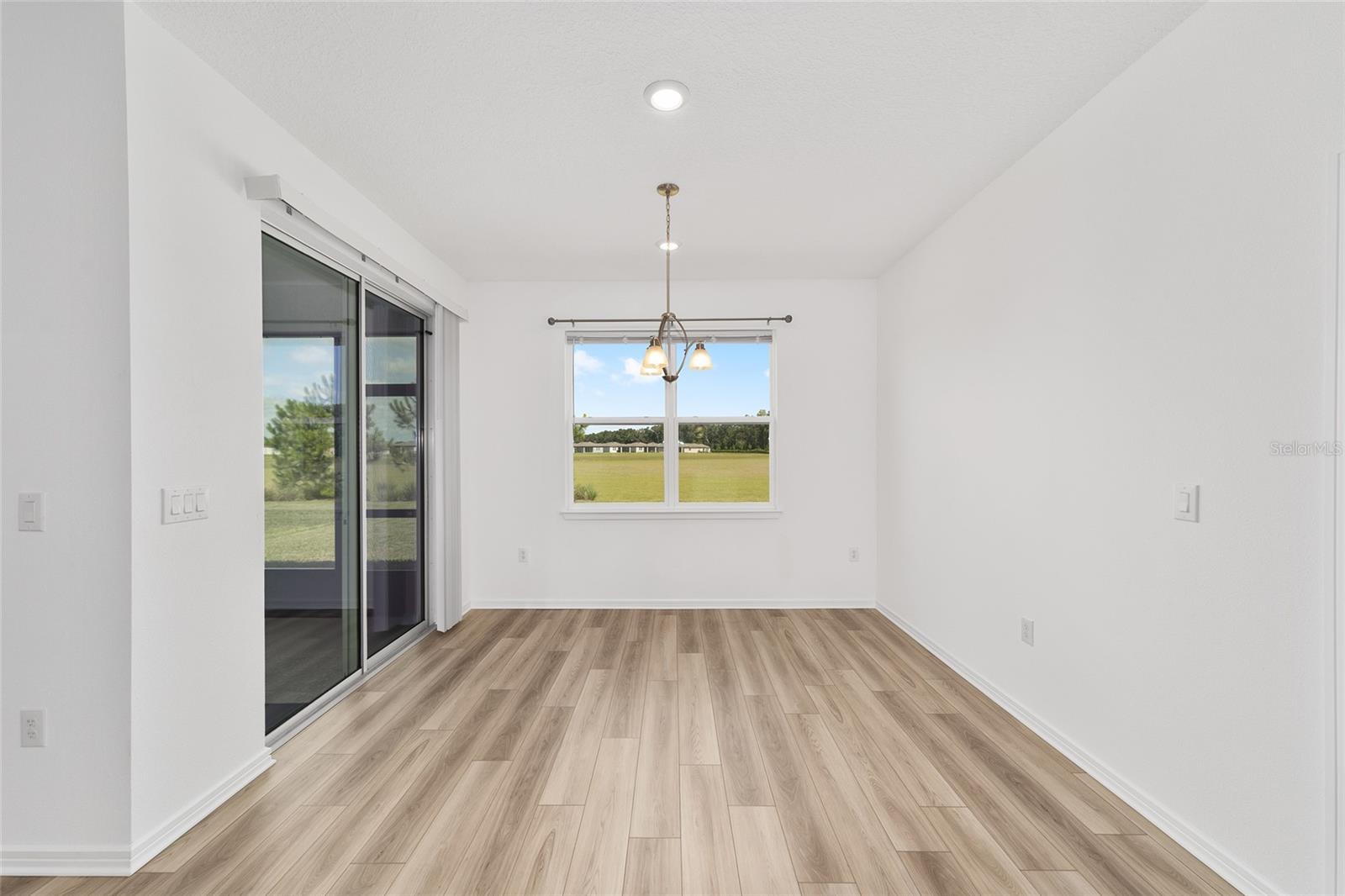 STONE CREEK - Residential